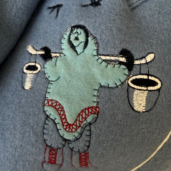 Made in Canada Women's Wool Coat with Inuit style embroidery designs. - Picture 8 of 12